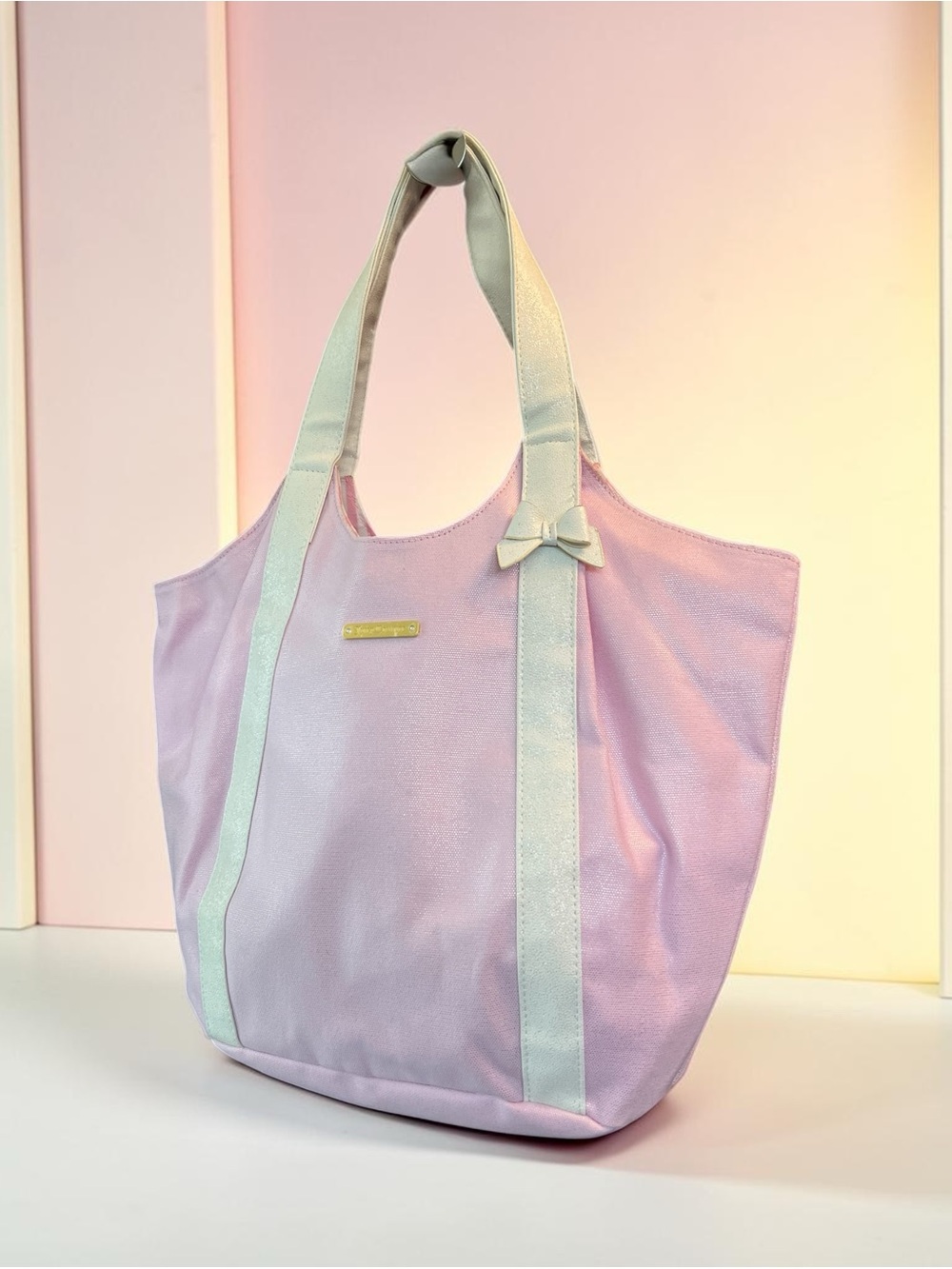NWOT Juicy Couture Pink Tote with Cream Trim and Bow Accent